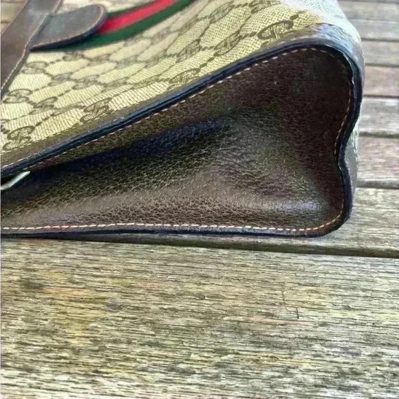 Gucci Ophidia Clutch Crossbody bag- 💯 authentic vintage clutch- interior intact - Picture 5 of 16